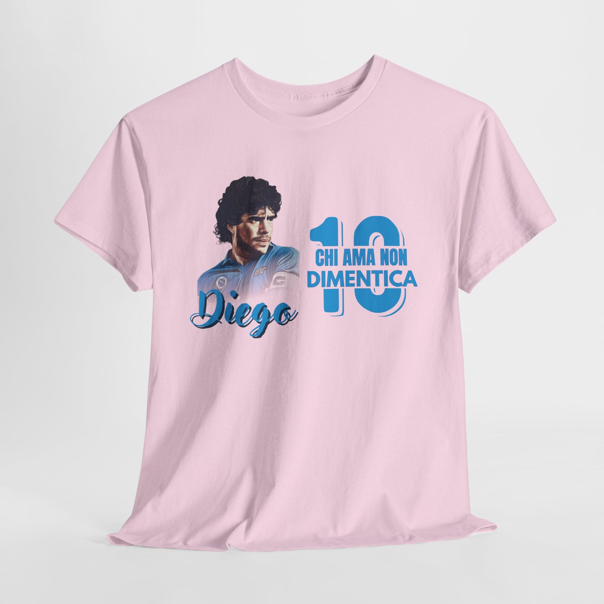 Maglietta Maradona “Chi Ama Non Dimentica” – Omaggio al D10S del Calcio